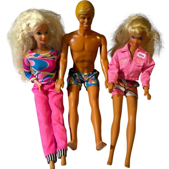 Lot of Vintage 80’s Mattel Barbie Pink Doll Carrying Case plus Dolls & clothes - Picture 9 of 16